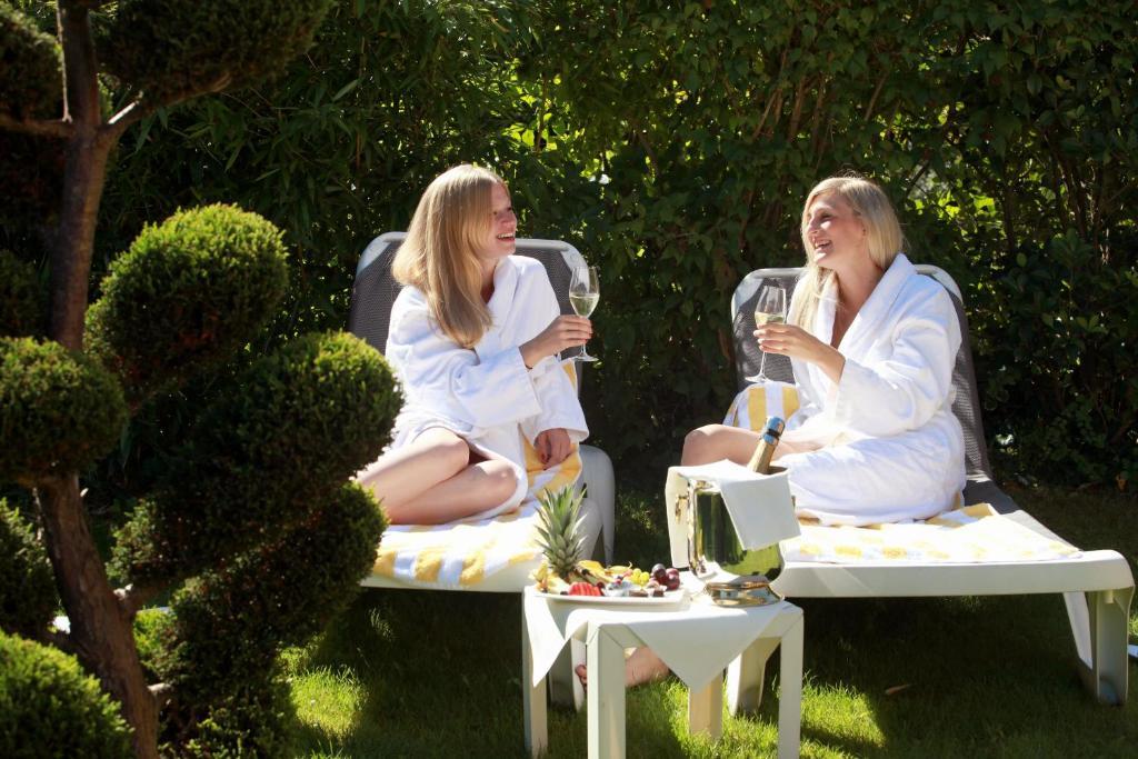 Hotel Am Hirschhorn - Wellness - Spa - And More Wilgartswiesen Экстерьер фото